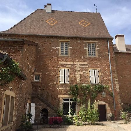 Leynes Le Vieux Chateau B&B 외부 사진